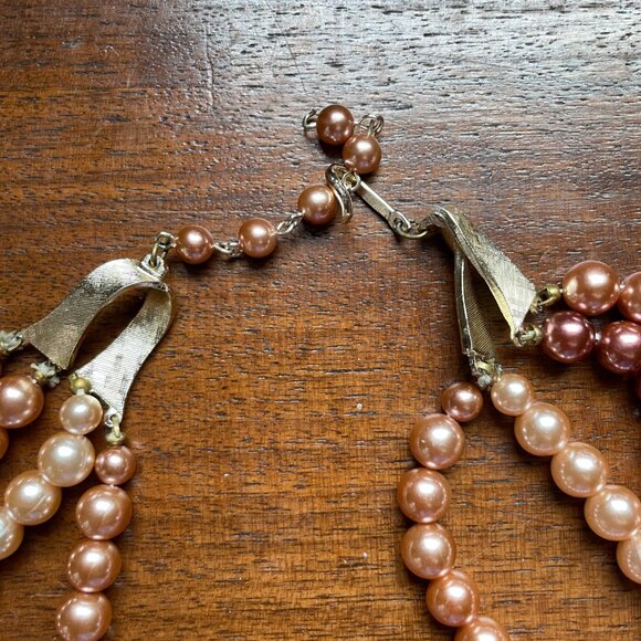 Vintage 1950s Multi-Strand Faux Pearl & Crystal Bead Necklace. - Picture 3 of 4